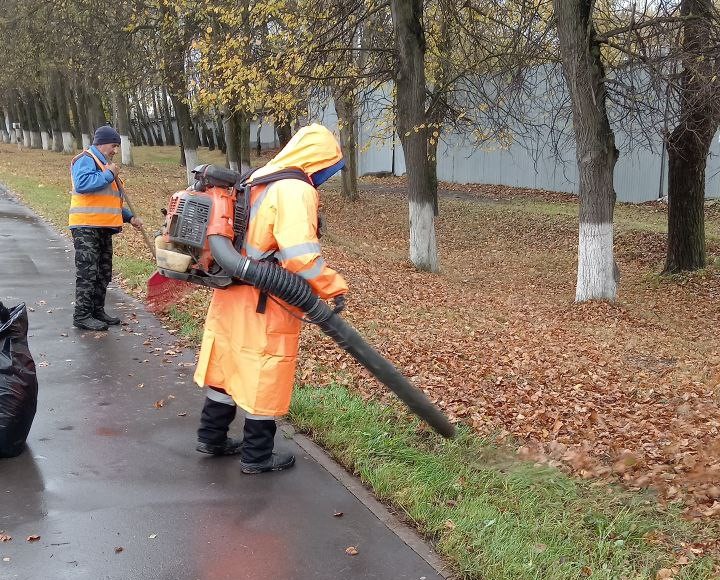 Уборка в городе.