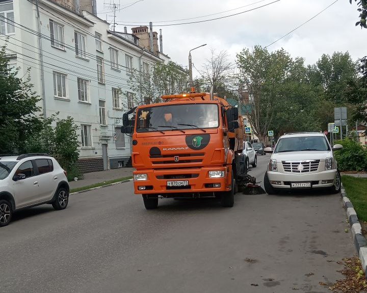 Уборка в городе.