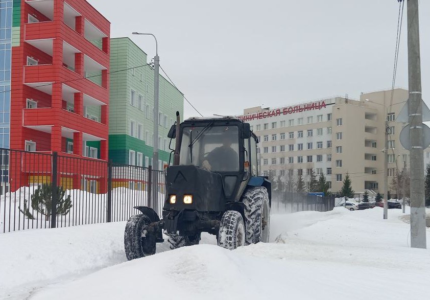 Уборка в городе.