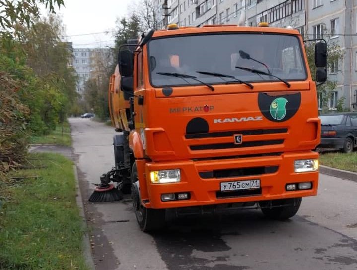 Уборка в городе.