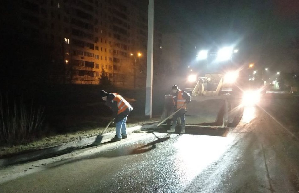 В Туле продолжается уборка смета.