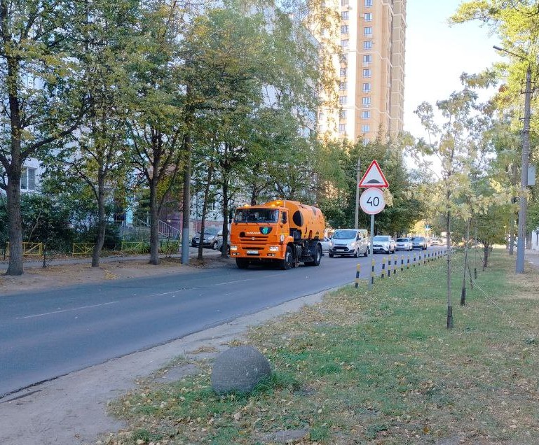 Уборка в городе.