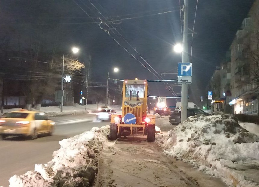 Уборка в городе.