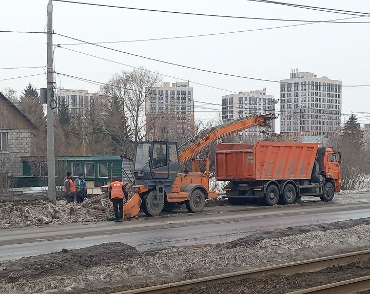 Уборка в городе.