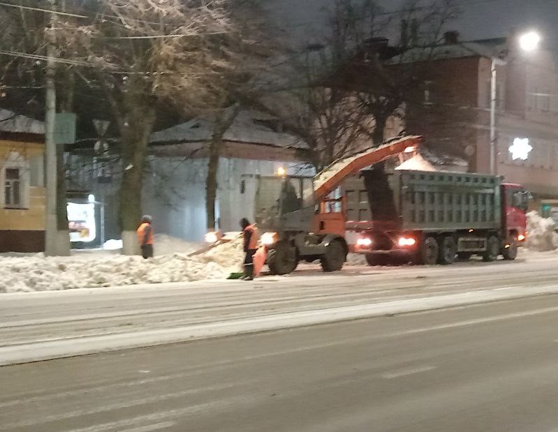 Уборка в городе.