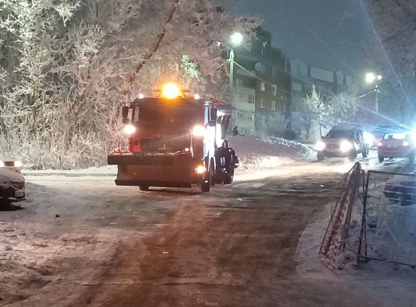 Уборка и благоустройство в городе.