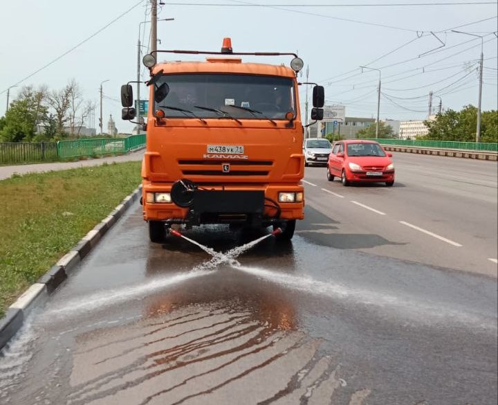 Уборка в городе.