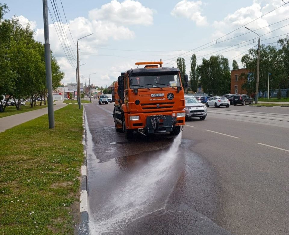 Уборка в городе.