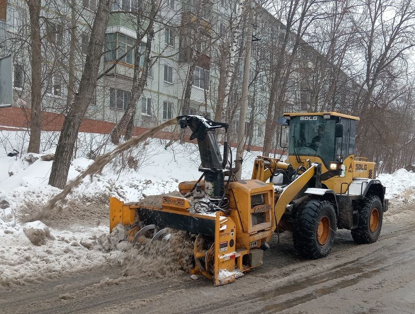 Уборка в городе.