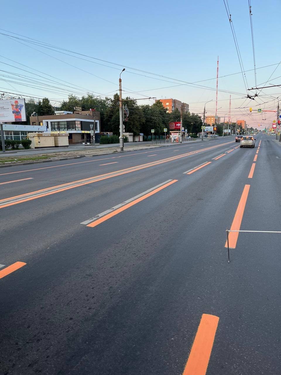 В Туле обновляют дорожную разметку.