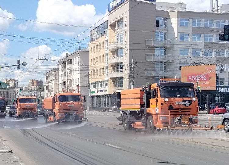 Уборка в городе.