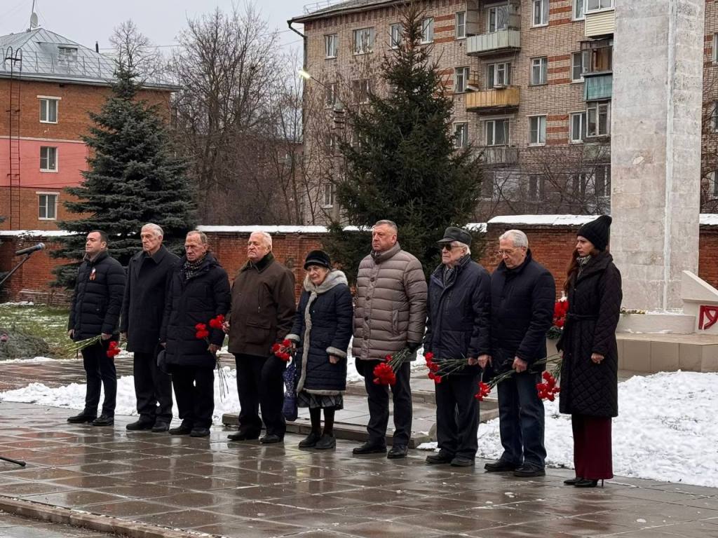 В Туле прошли мероприятия, приуроченные к 83-й годовщине обороны города-героя.