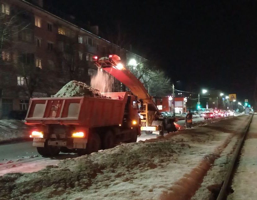 Уборка в городе.