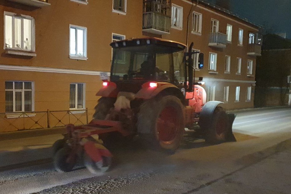 Уборка и благоустройство в городе.