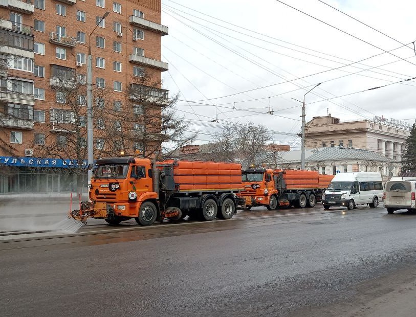 Уборка в городе.