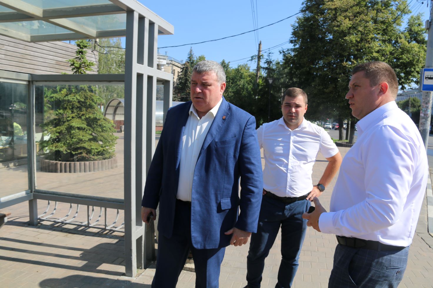 Илья Беспалов: Понимаем, как важно всегда оставаться на связи, поэтому остановки города оборудуем точками доступа к беспроводной сети интернет.