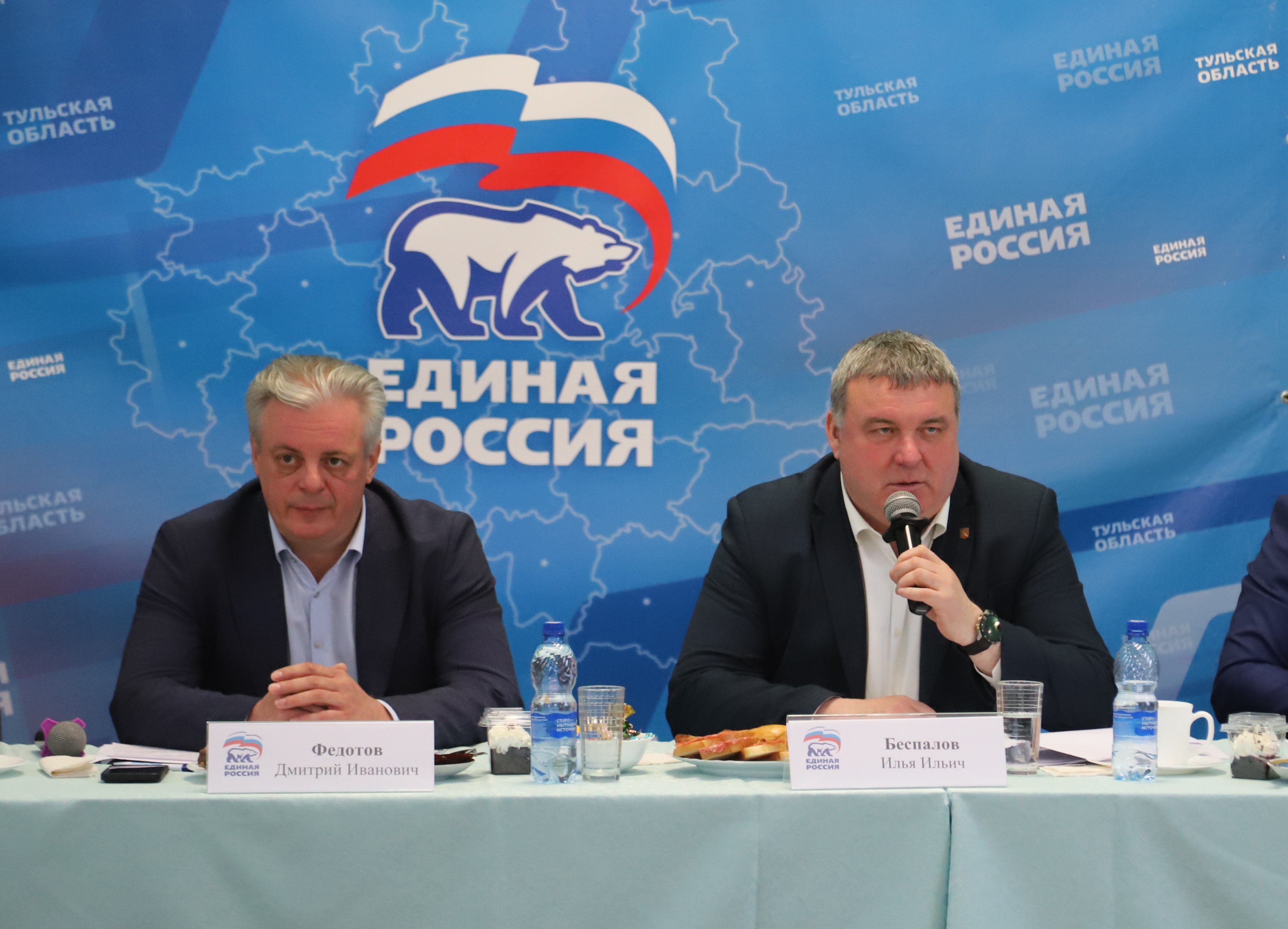 Илья Беспалов встретился с активистами Пролетарского округа.