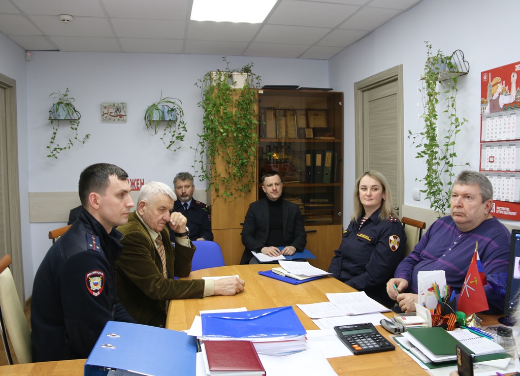 В Туле обсудили антитеррористическую защищенность объектов спортивной и транспортной инфраструктуры.