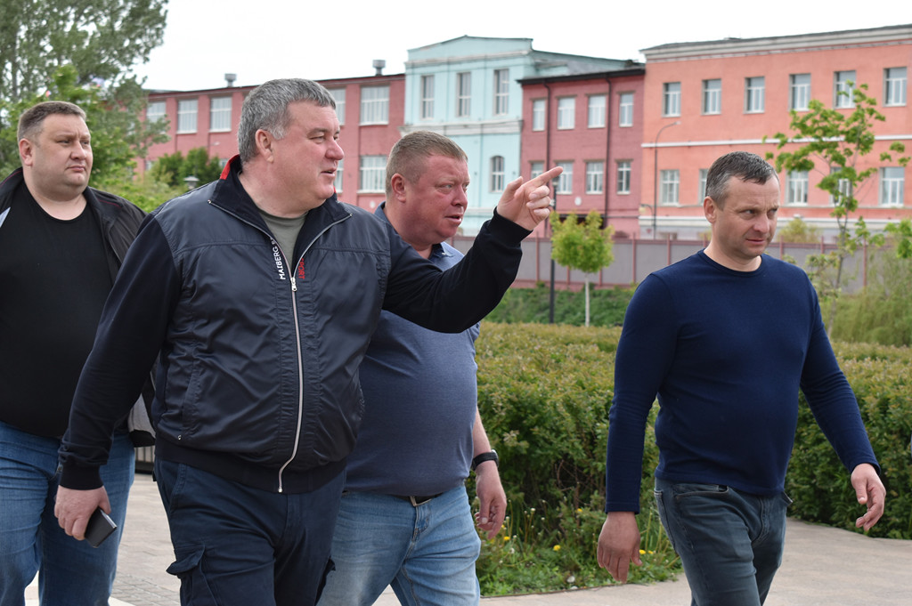Илья Беспалов проверил состояние и содержание территорий в Центральном округе.