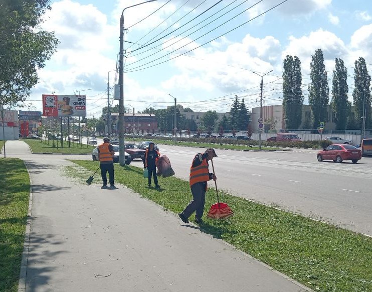 Уборка в городе.