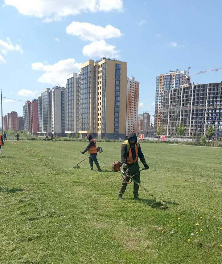 Уборка в городе.