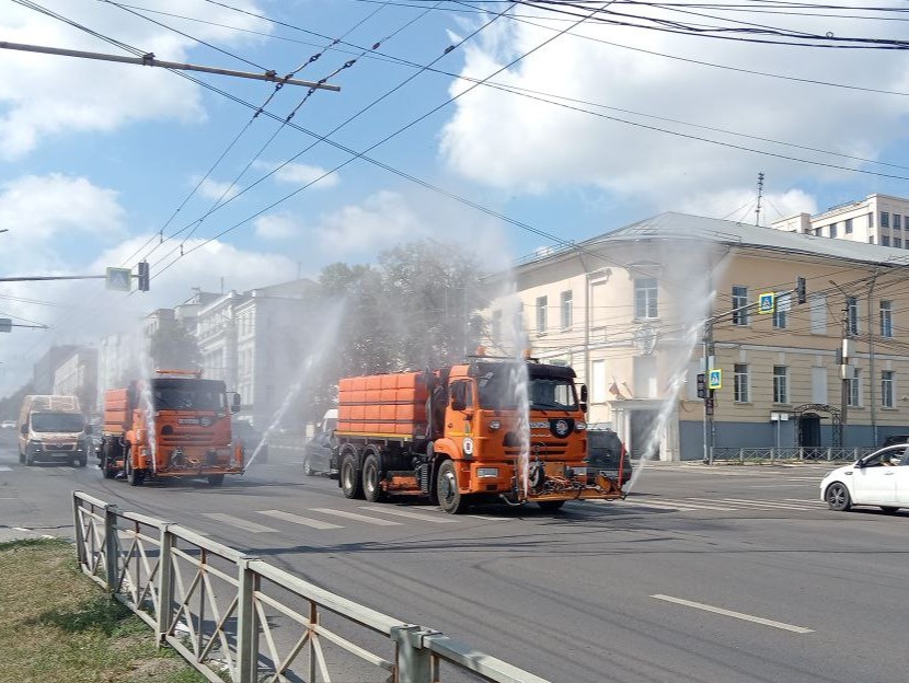 Уборка в городе.