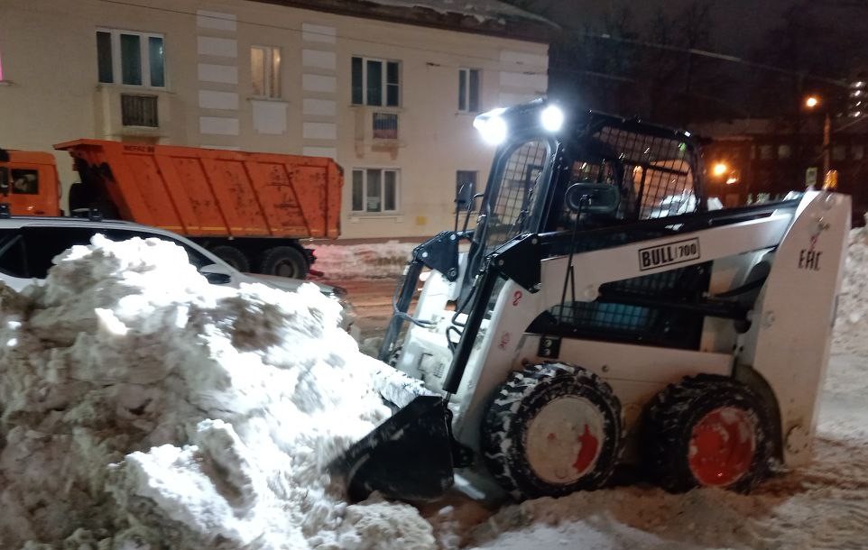 Уборка в городе.