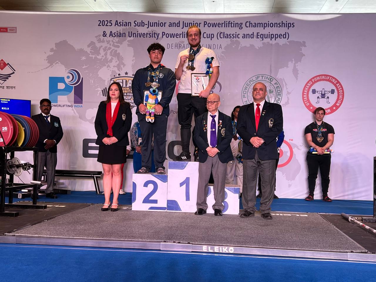 Тульские спортсмены заняли призовые места на Чемпионате Азии по пауэрлифтингу.