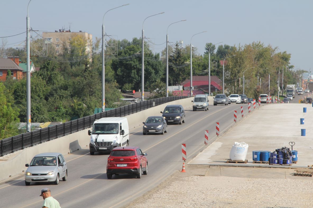 На Московском путепроводе вечером 26 августа изменится организация дорожного движения.