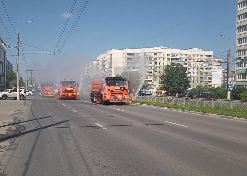 Уборка в городе.