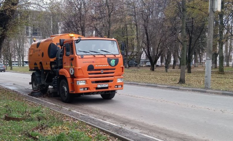 Уборка в городе.