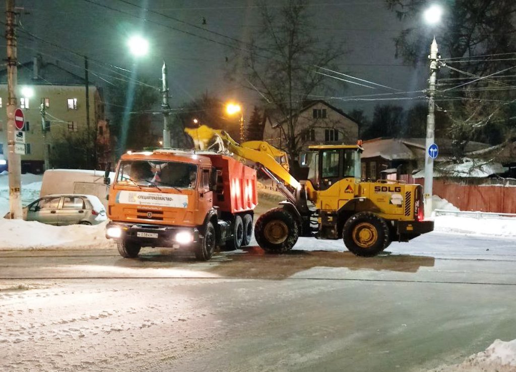 Уборка в городе.