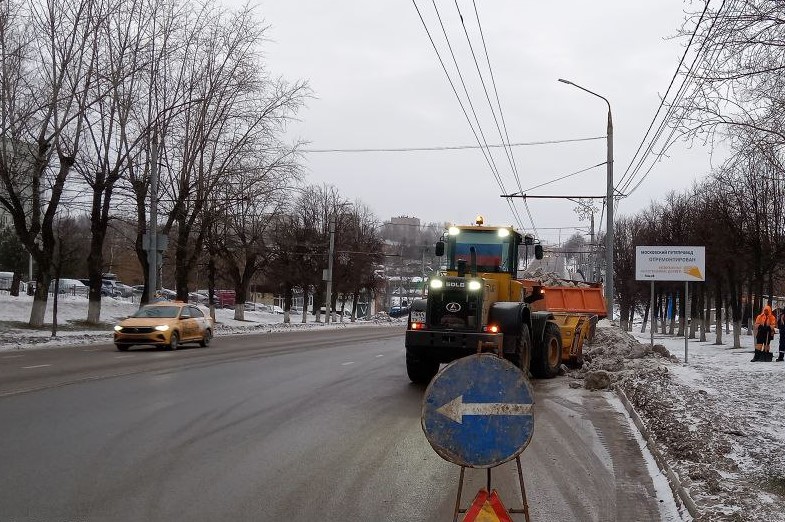 Уборка в городе.