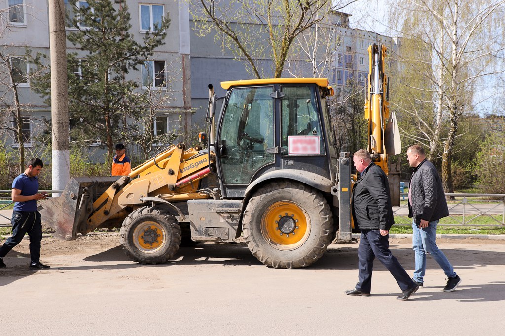 По поручению Ильи Беспалова прошел объезд городских территорий.