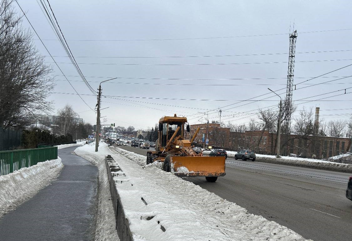 Уборка в городе.