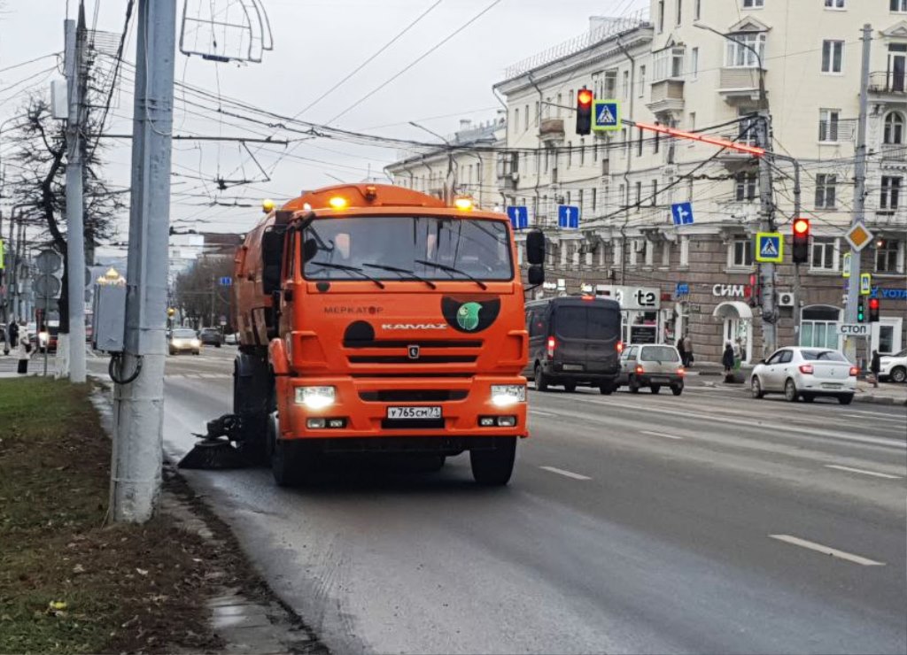 Уборка в городе.