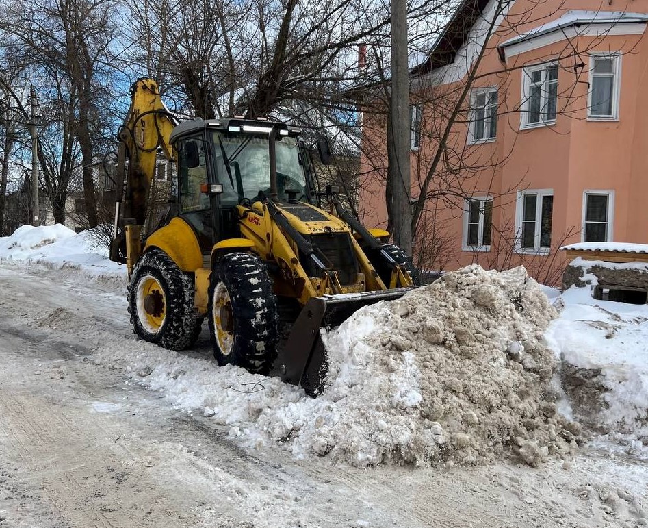 Уборка в городе.