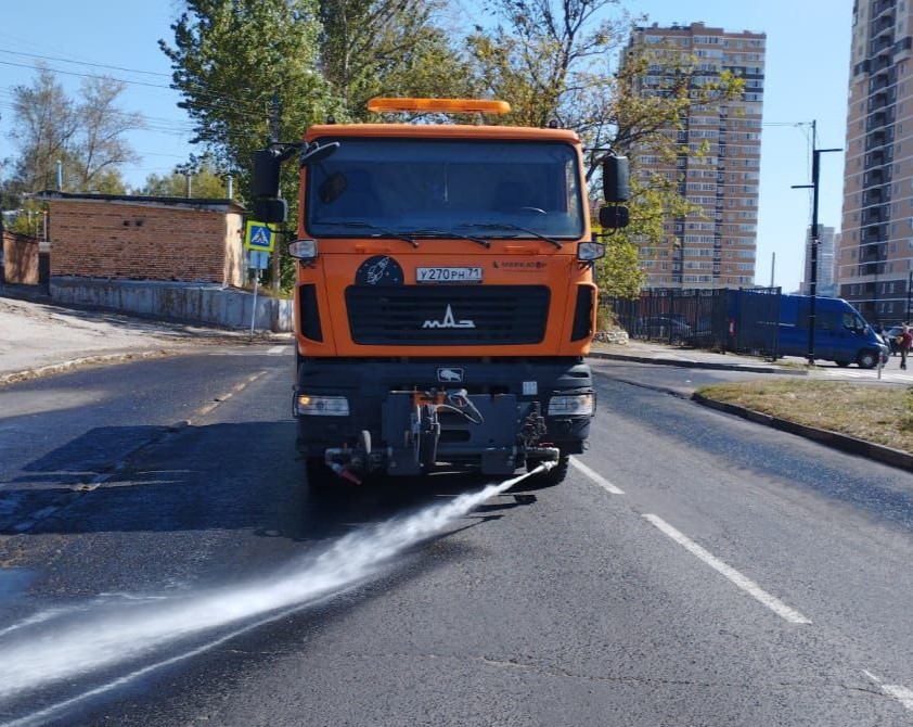 Уборка в городе.