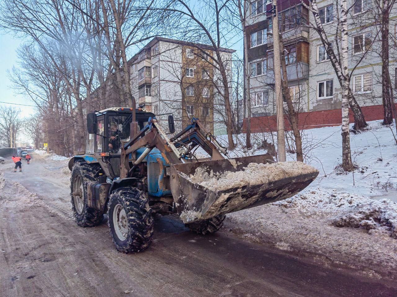 Уборка в городе.