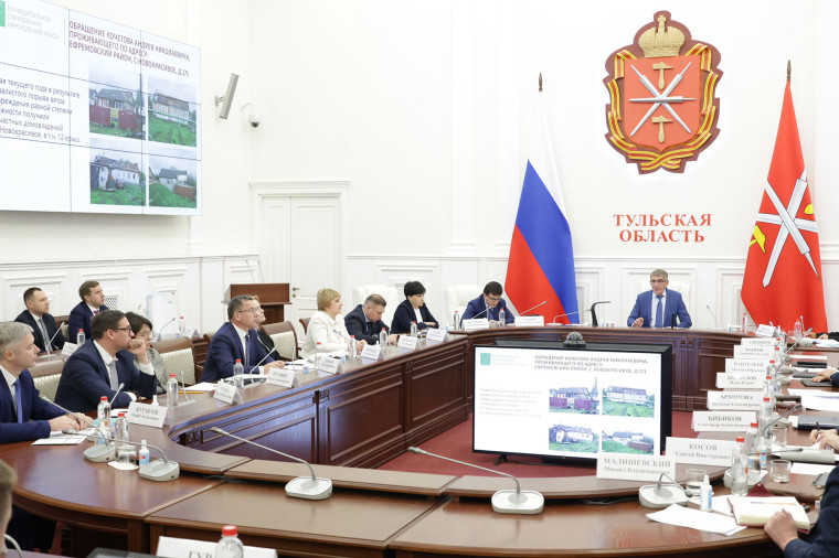 На ремонт дорог будут выделены дополнительные средства. На ремонт дорог будут выделены дополнительные средства.