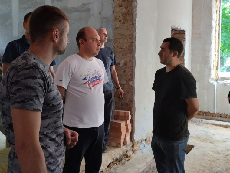 В Туле продолжается капитальный ремонт школ. В Туле продолжается капитальный ремонт школ.