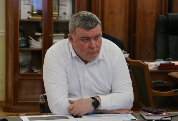 Илья Беспалов: При подготовке к новому отопительному сезону в этом году заменим более 40 км теплосетей. Илья Беспалов: При подготовке к новому отопительному сезону в этом году заменим более 40 км теплосетей.