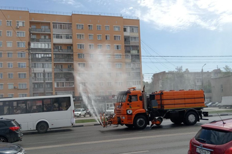 Уборка и благоустройство в городе. Уборка и благоустройство в городе.
