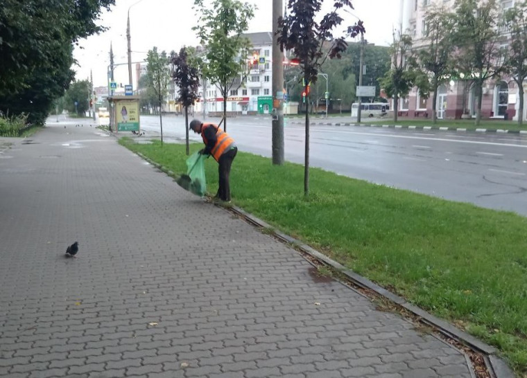 Уборка и благоустройство в городе. Уборка и благоустройство в городе.