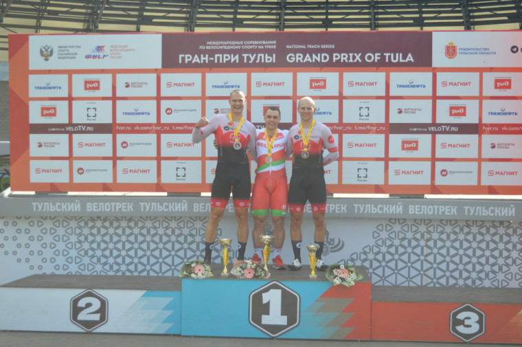 Тульские велогонщики завоевали медали на заключительном этапе Гран-при Тулы.