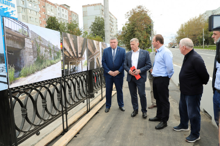 В Туле открыто движение по всем полосам Московского путепровода.