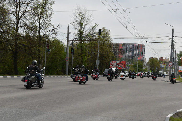 В Туле стартовал новый мотосезон. Фоторепортаж.