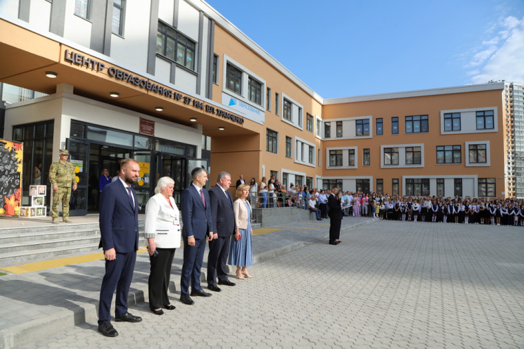 Илья Беспалов: В таких школах надо учиться только на «отлично».