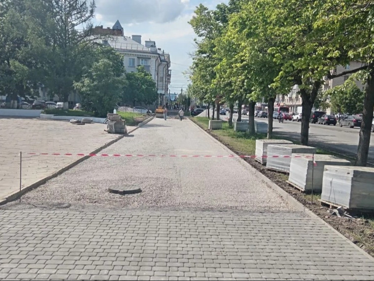 В Туле продолжается ремонт дорог по нацпроекту «Инфраструктура для жизни».