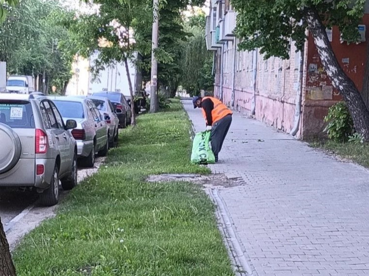 Уборка в городе.
